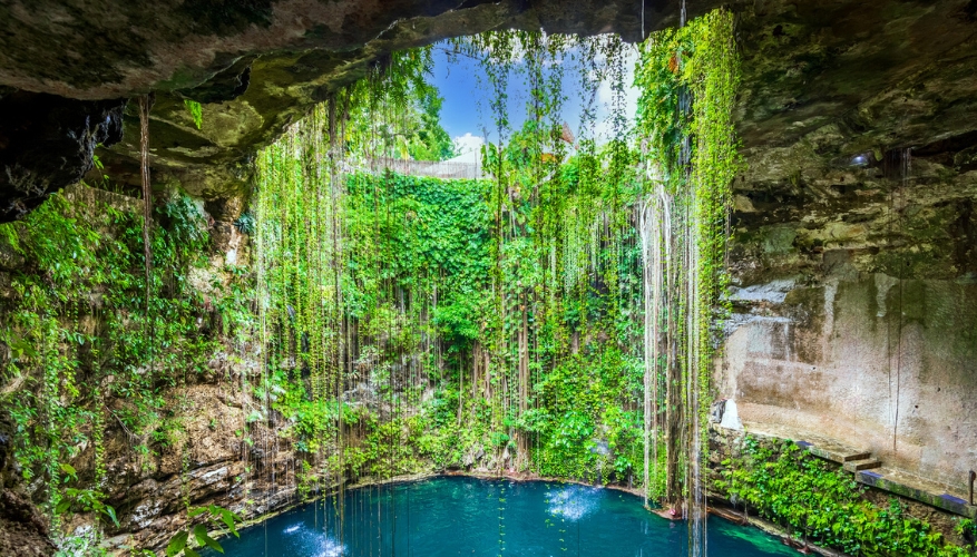 Ik Kil Cenote, Mexico